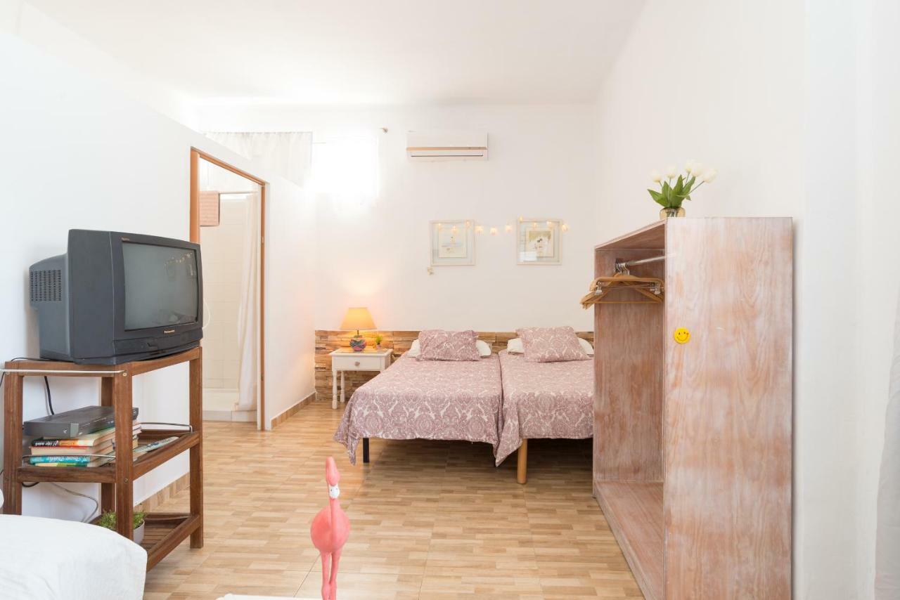 Habitación doble en villa Málaga Exterior foto